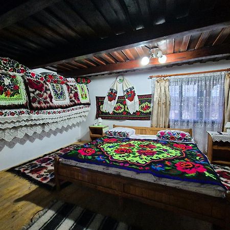Гостевой дом La Rodica In Vale Окна-Шугатаг Экстерьер фото